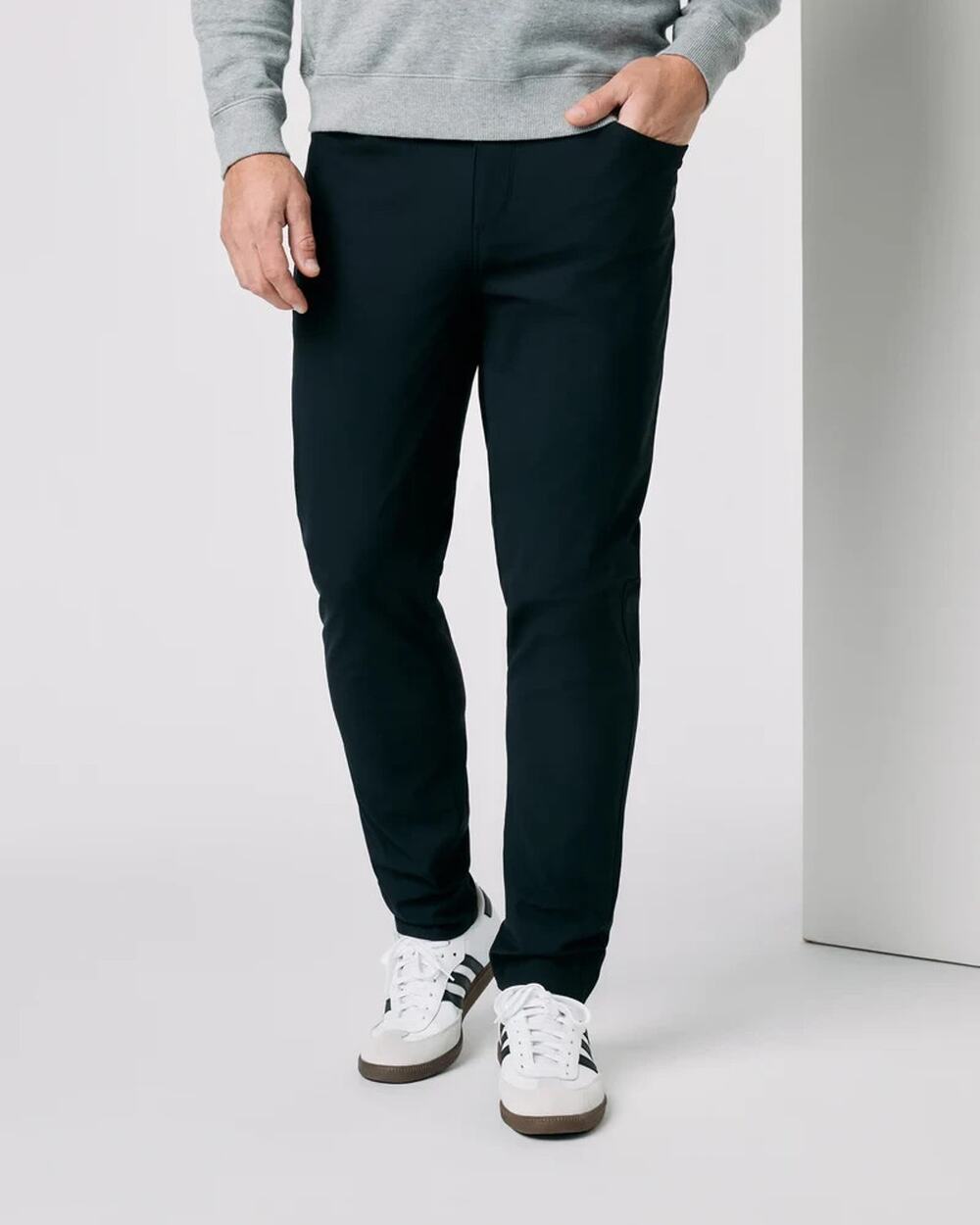 VUORI Meta Mens 32x30 Pants Black Athletic Slim Fit Performance Stretch V430